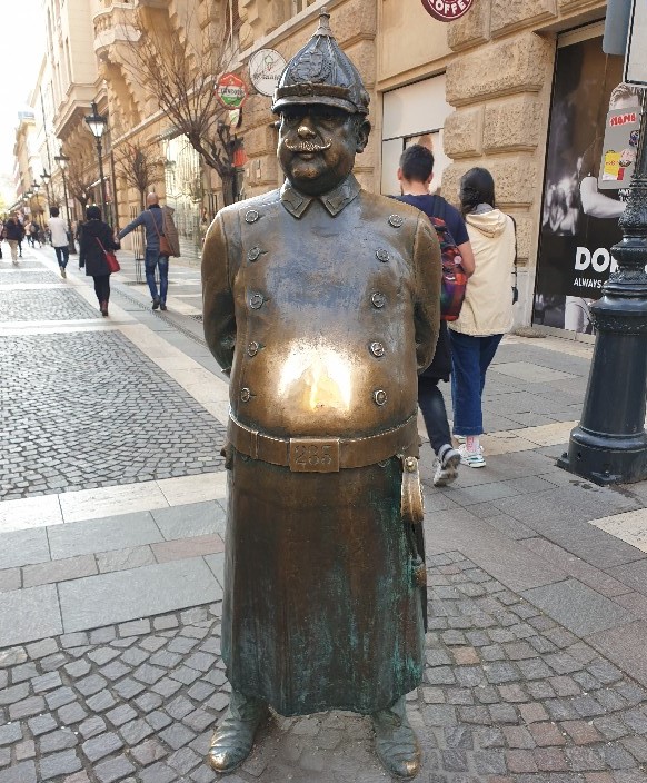 11 The Fat Policeman Statue